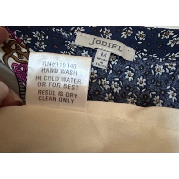 Jodifl Navy Patterned Dress Bib Front, Puff Sleeves, V-Neck Size M Boho Floral - Picture 7 of 8